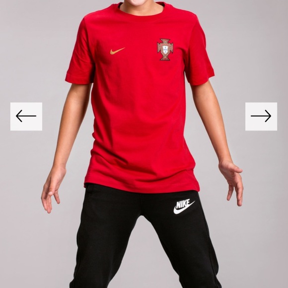 🆕⚽️NIKE RONALDO NAME & NUMBER TEE⚽️🆕 - Picture 5 of 16